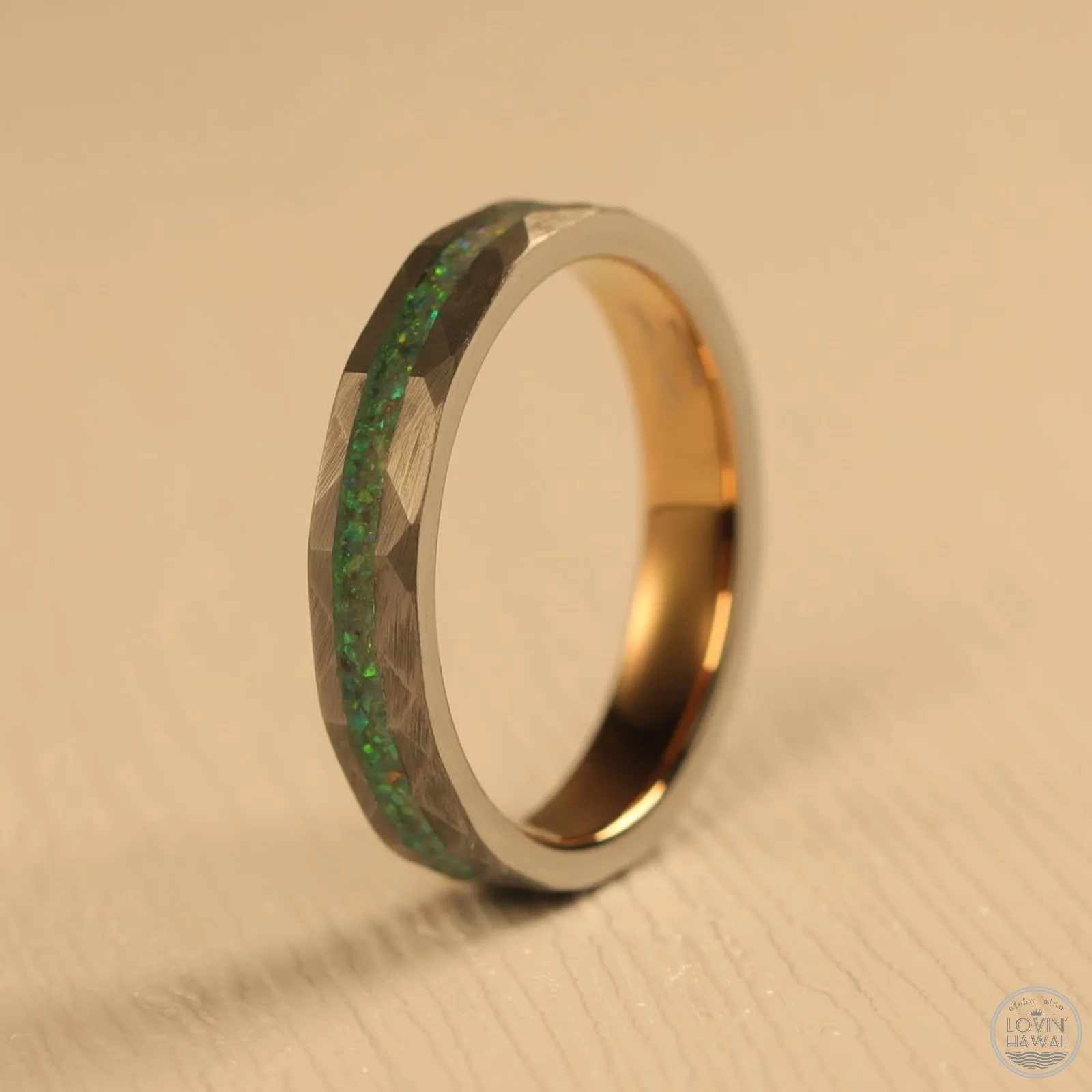 Hammered Wedding Ring With Green and Blue Opals Inlay (4mm Width)