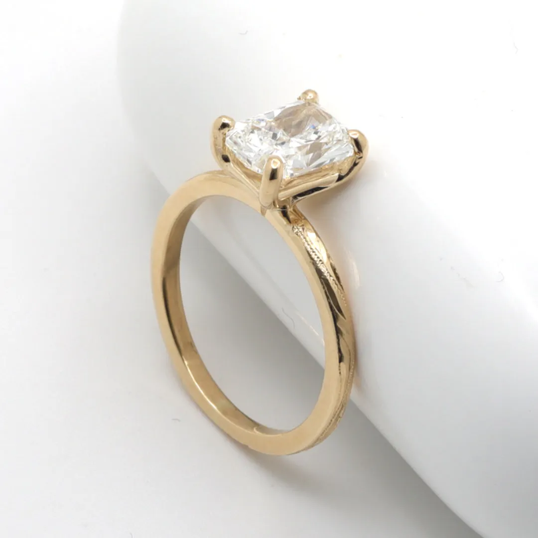 Hawaiian engagement ring, Lab grown diamond, Engraved with Hawaiian design (2mm width band)