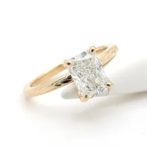 Hawaiian engagement ring, Lab grown diamond, Engraved with Hawaiian design (2mm width band)