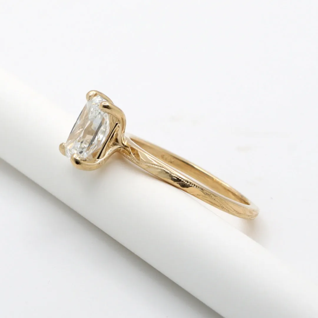 Hawaiian engagement ring, Lab grown diamond, Engraved with Hawaiian design (2mm width band)