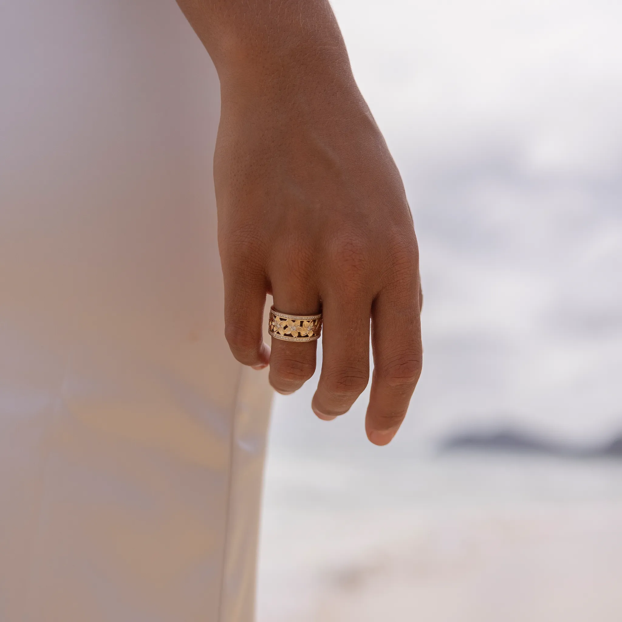 Hawaiian Heirloom Plumeria Ring in Gold with Diamonds - 10mm