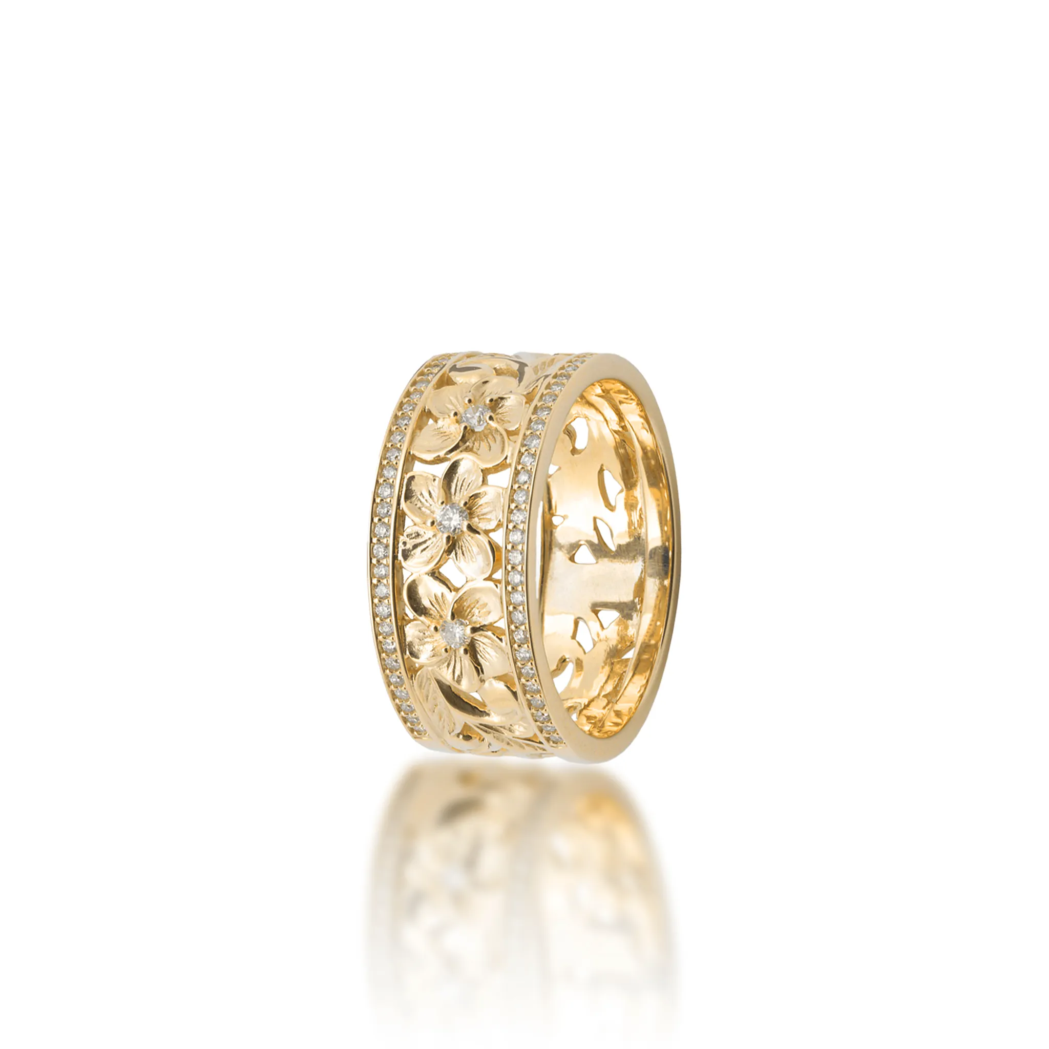 Hawaiian Heirloom Plumeria Ring in Gold with Diamonds -10mm