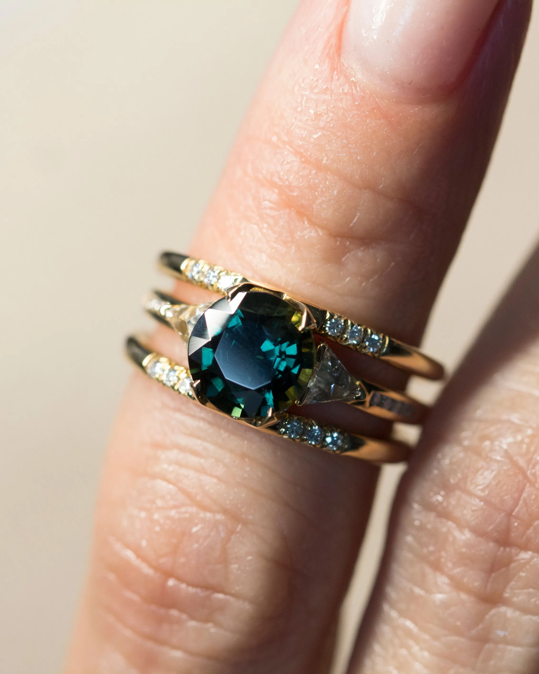 Illuminate   Magnetic Interlocking Ring Set