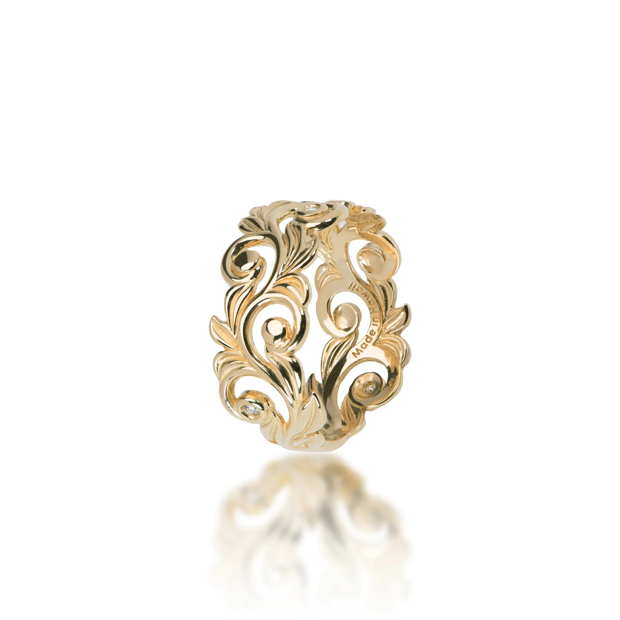 Living Heirloom Ring in Gold with Diamonds - 10mm