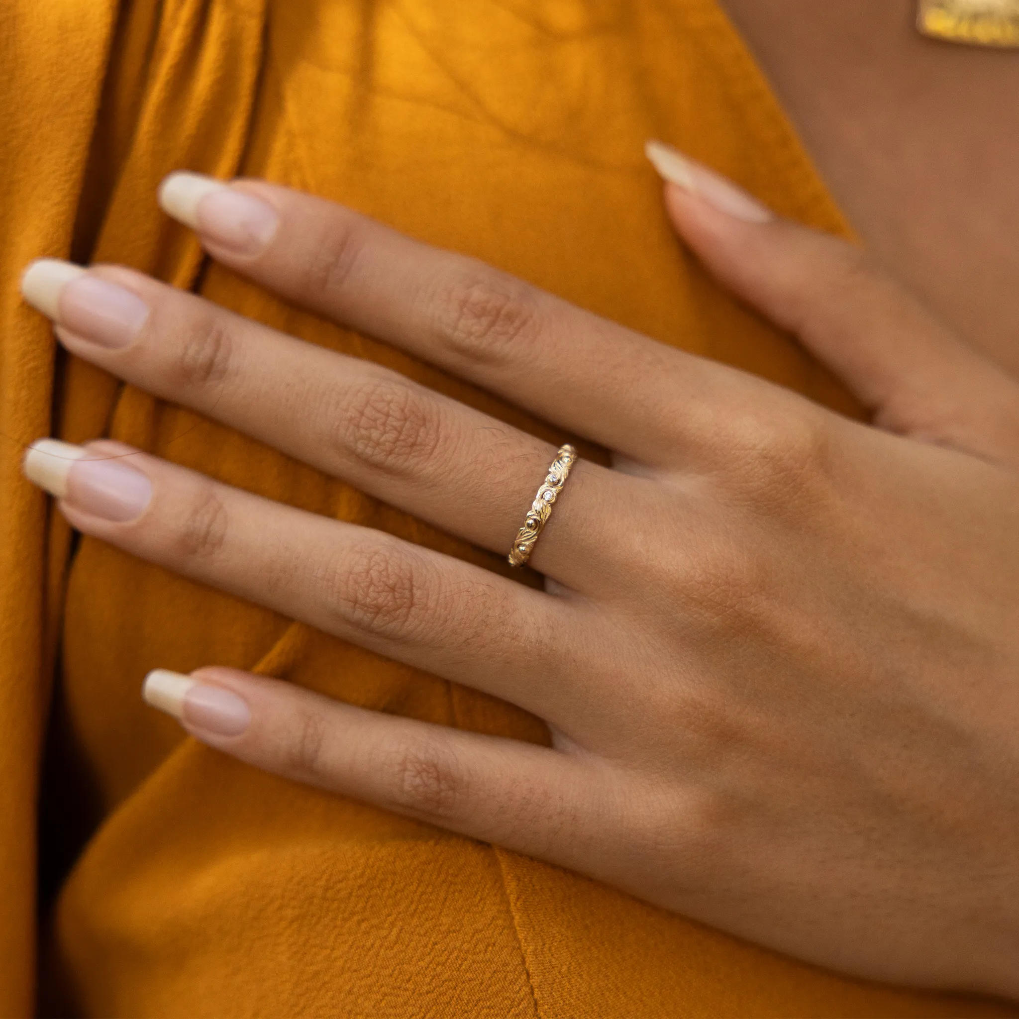 Living Heirloom Ring in Gold with Diamonds - 3mm