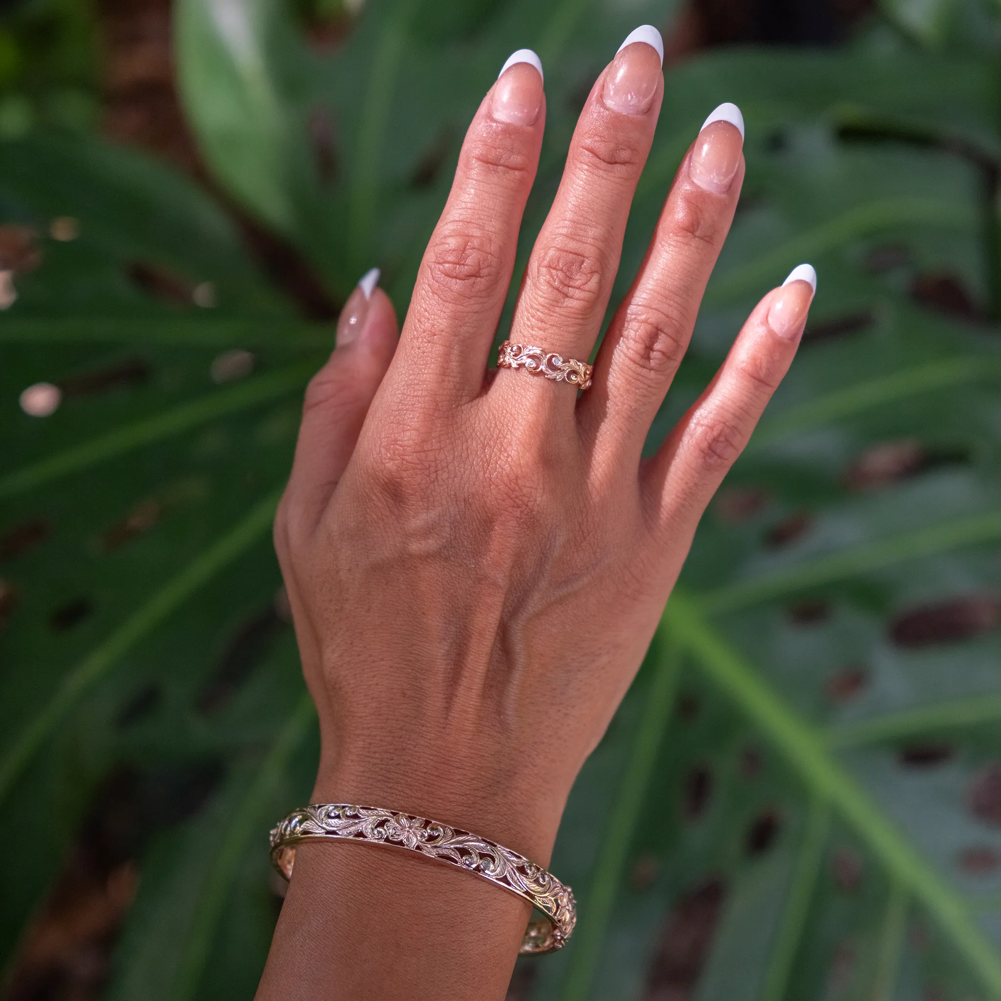 Living Heirloom Ring in Rose Gold with Diamonds - 8mm