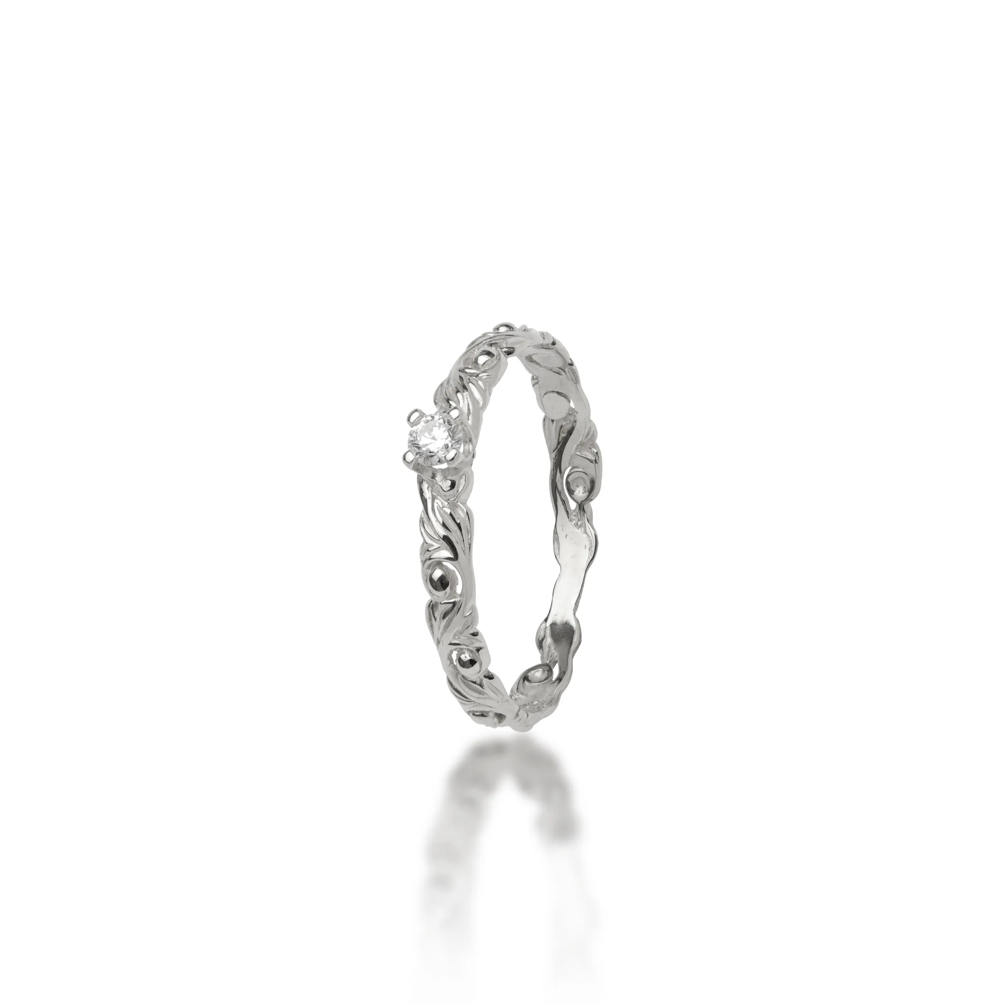 Living Heirloom Ring in White Gold with Diamonds - 3mm
