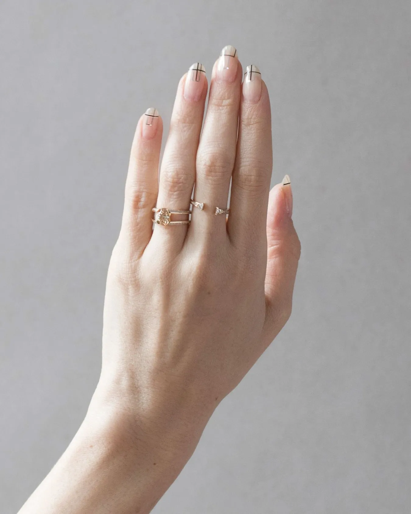 Magnetic Band White Gold or Platinum