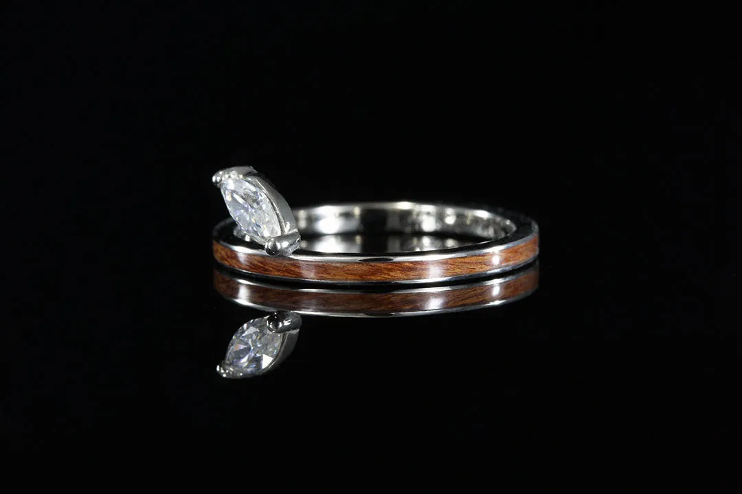 Marquise Leaf Ring With Sheoak Wood Inlay