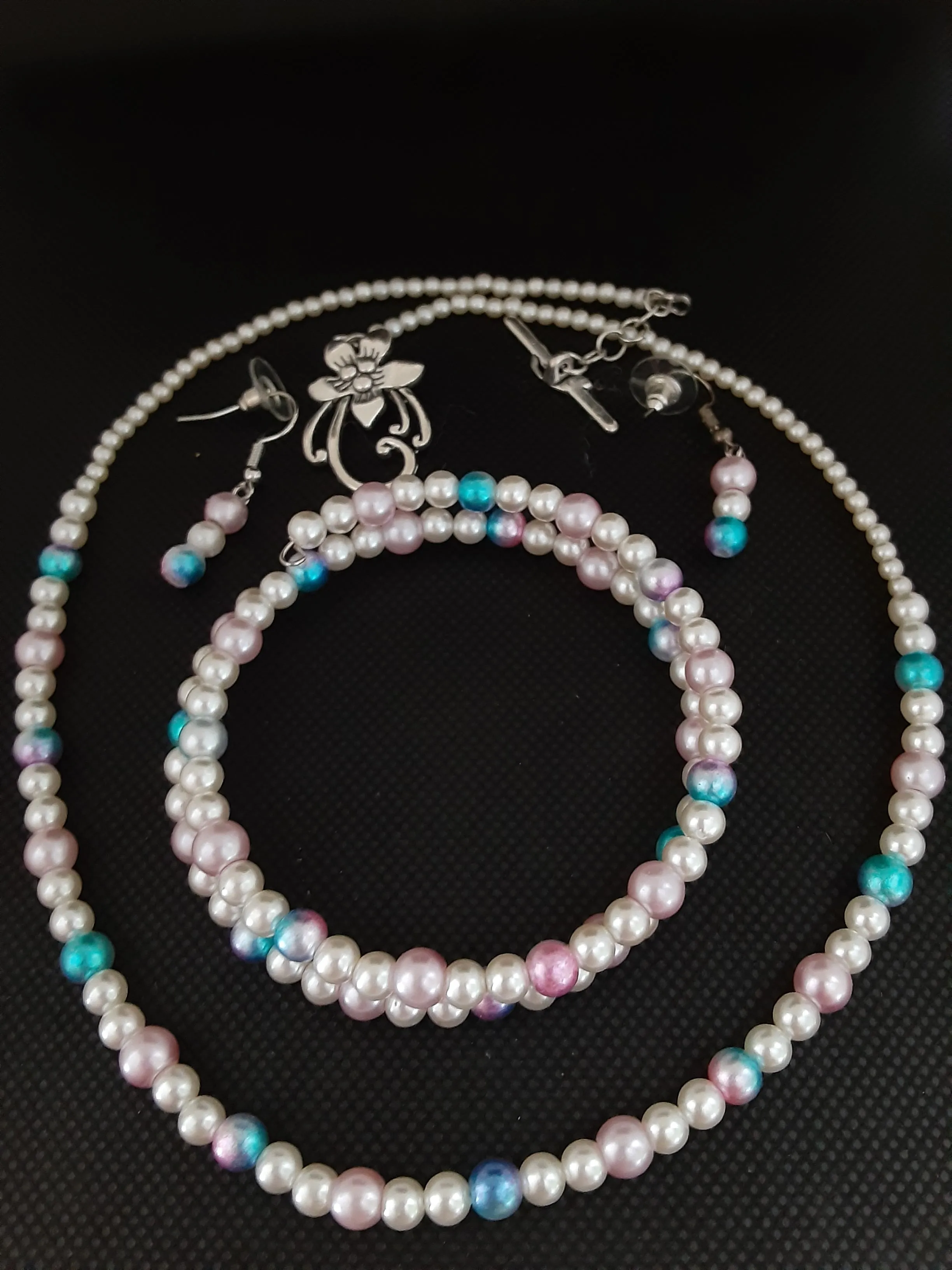 NBE #151 Well Everyone Knows Pearls Goes with Any Occasion!!