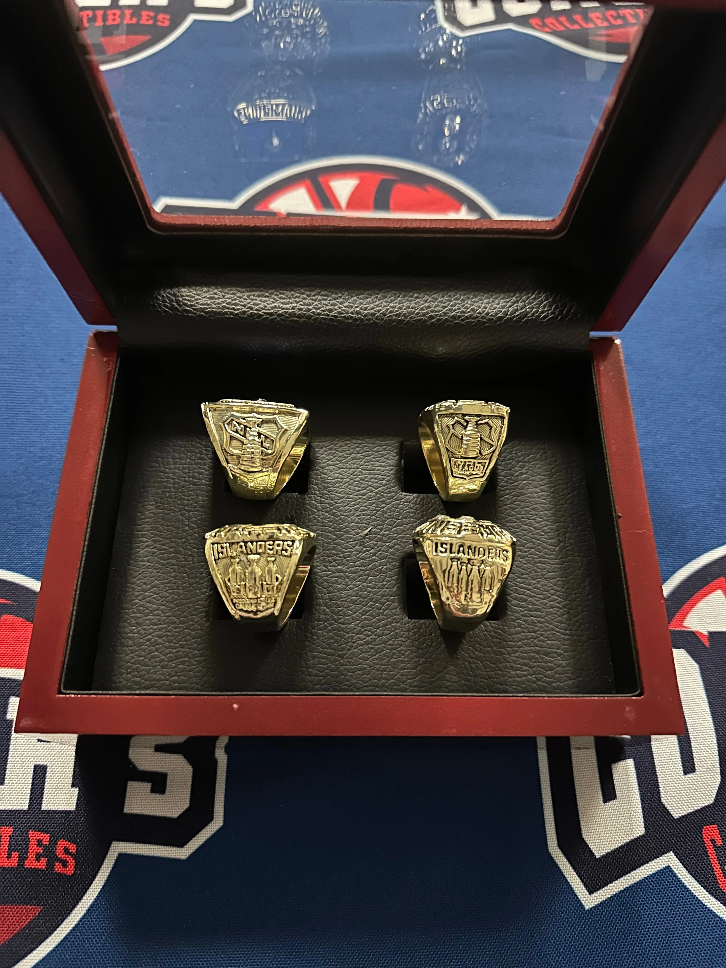 New York Islanders 4pc Replica Stanley Cup Ring Set w/ Display Box