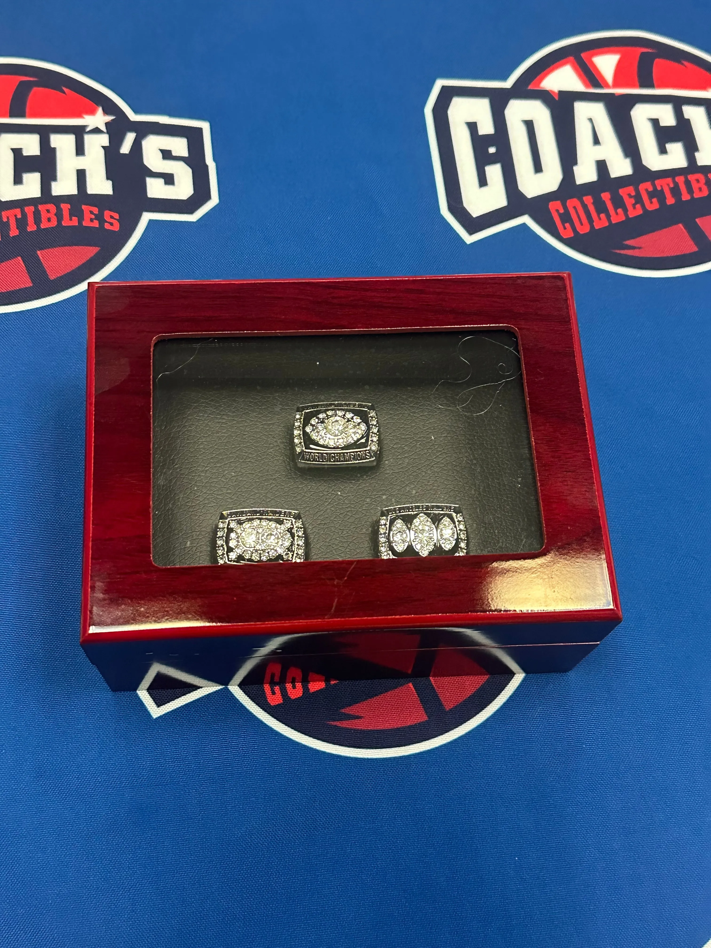 Oakland/LA Raiders 3pc Replica Super Bowl Championship Ring Set with Display Box