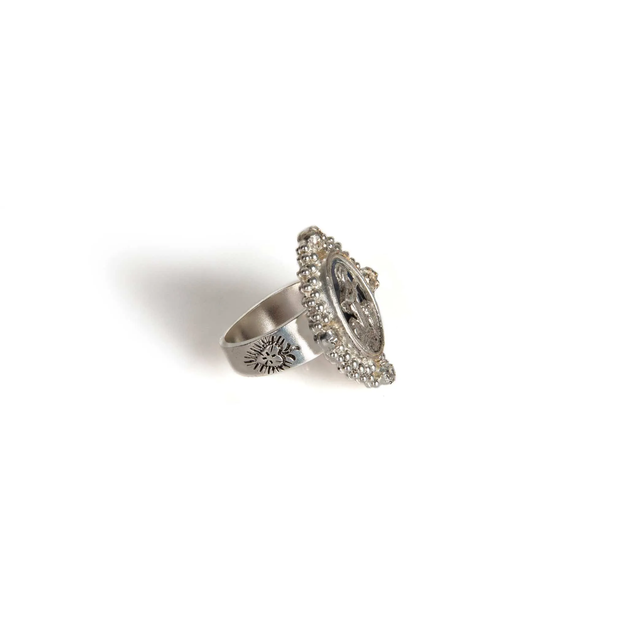 Petite Oval Cloister Fatima Ring