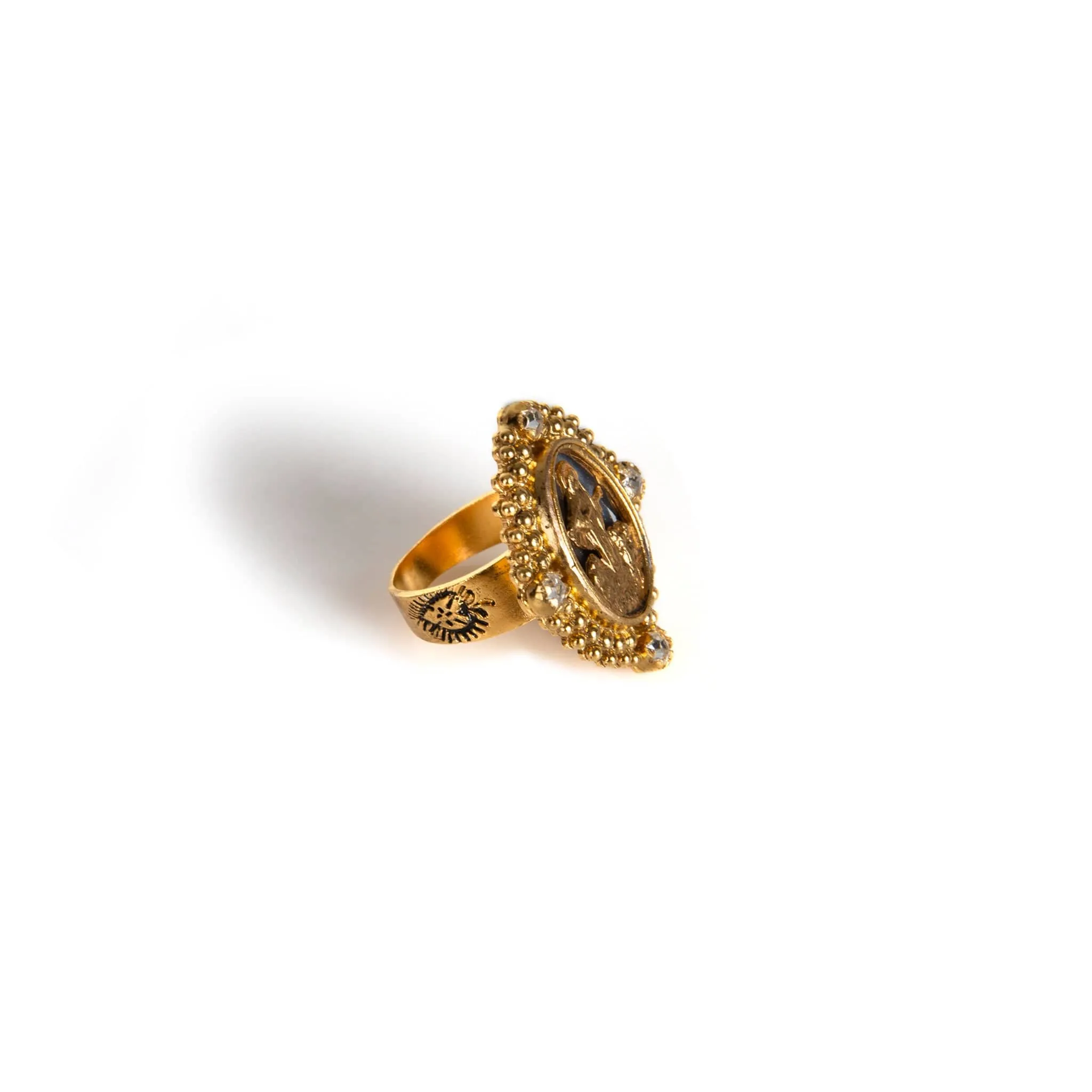 Petite Oval Cloister Fatima Ring
