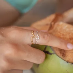 Pineapple Island Crest of The Wave Ring - Silver