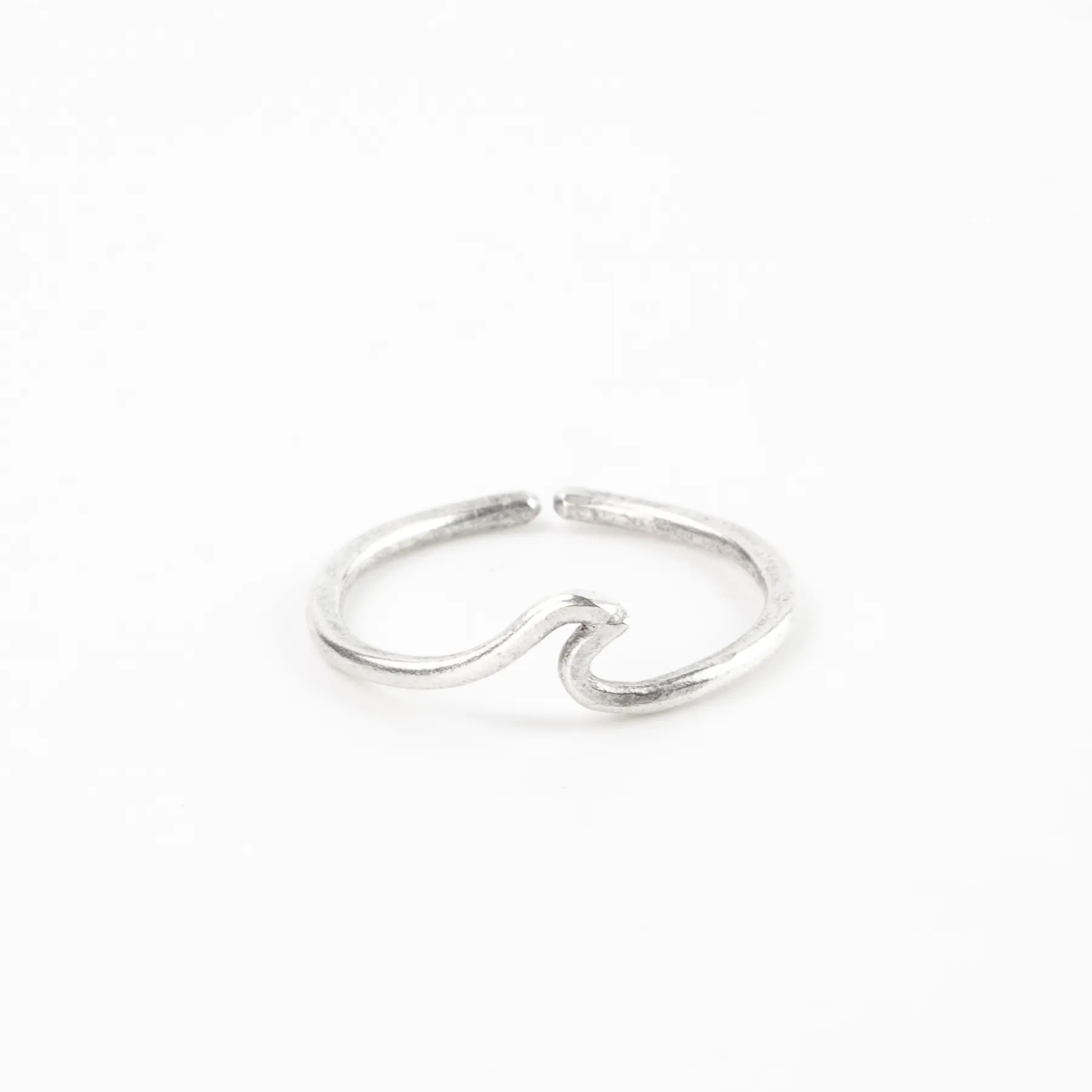 Pineapple Island Surfer Girl Wave Ring - Silver