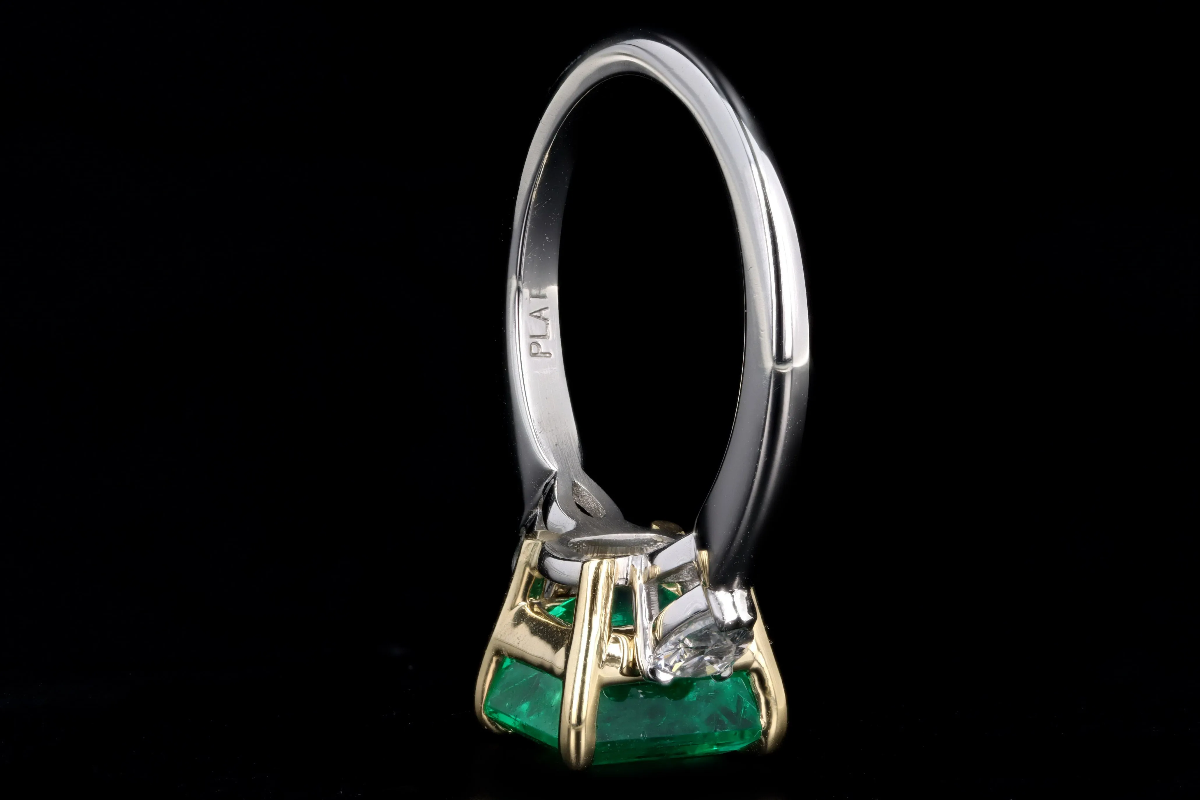 Platinum and 18K Yellow Gold 2.90 Carat Colombian Emerald and Diamond Ring AGL Certified