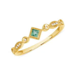 Precious Emerald and Diamond Ring