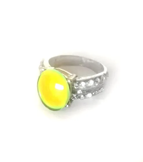 Pretty Oval Mood Ring