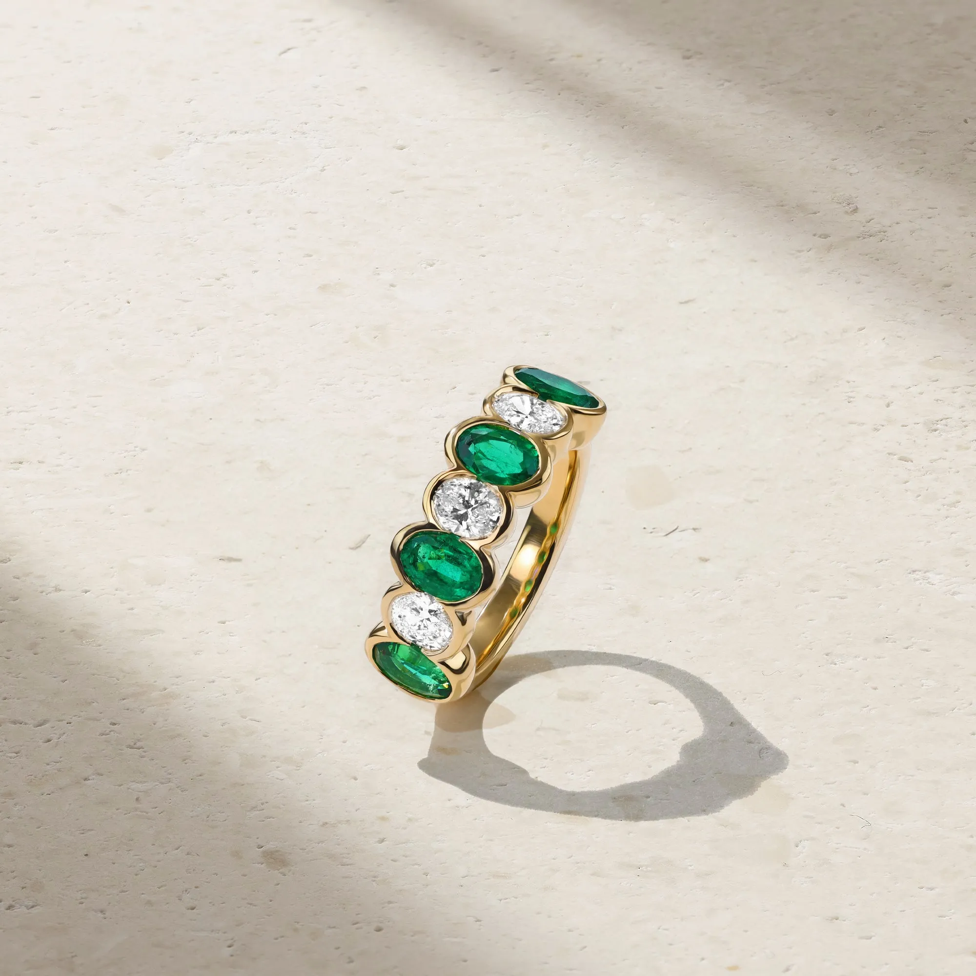 Sculpted Oval Emerald and Diamond Alternating Band