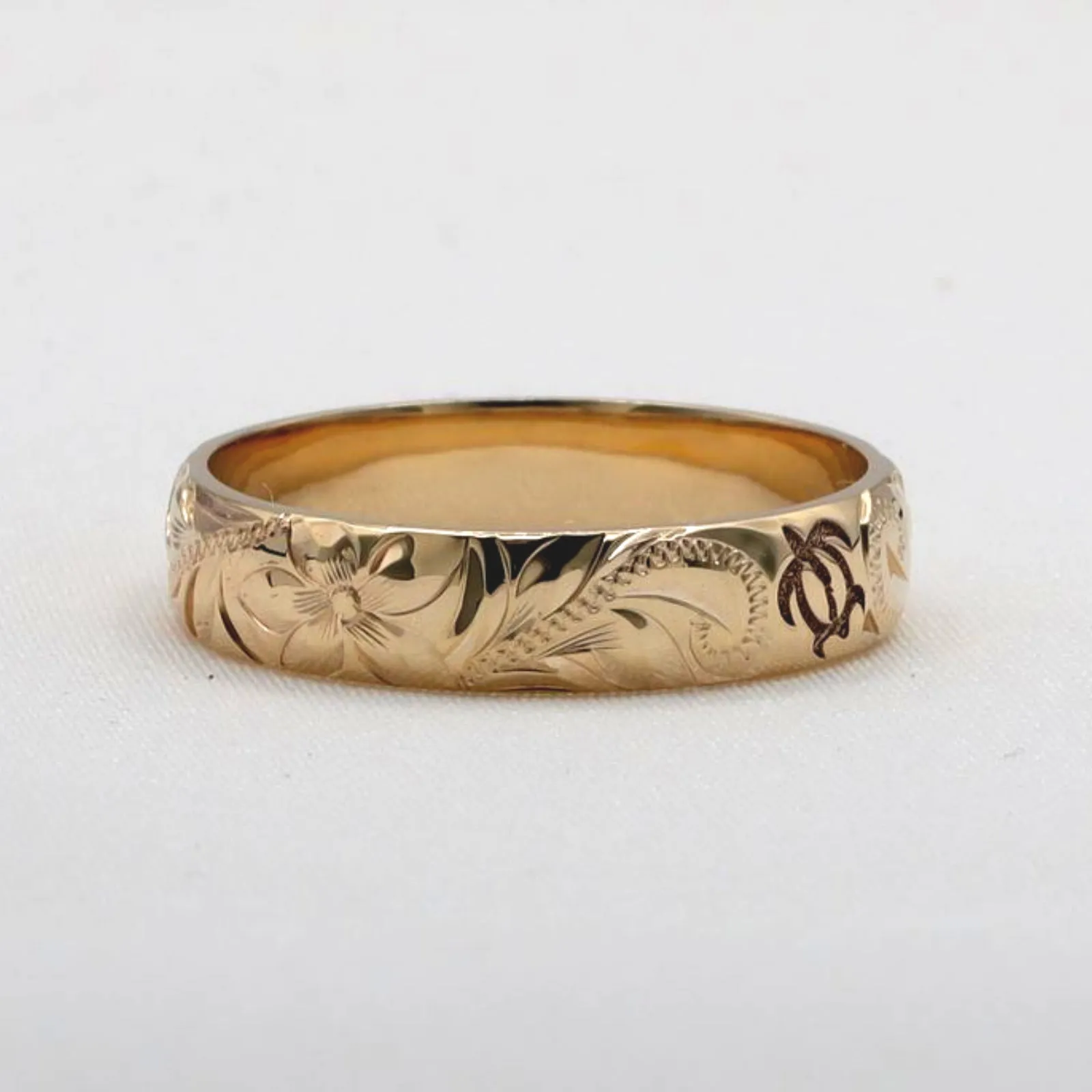 Sea Turtle Wedding Ring From Hawaii, Made of Solid 14K Gold, Hand Engraved Design (Barrel Style)