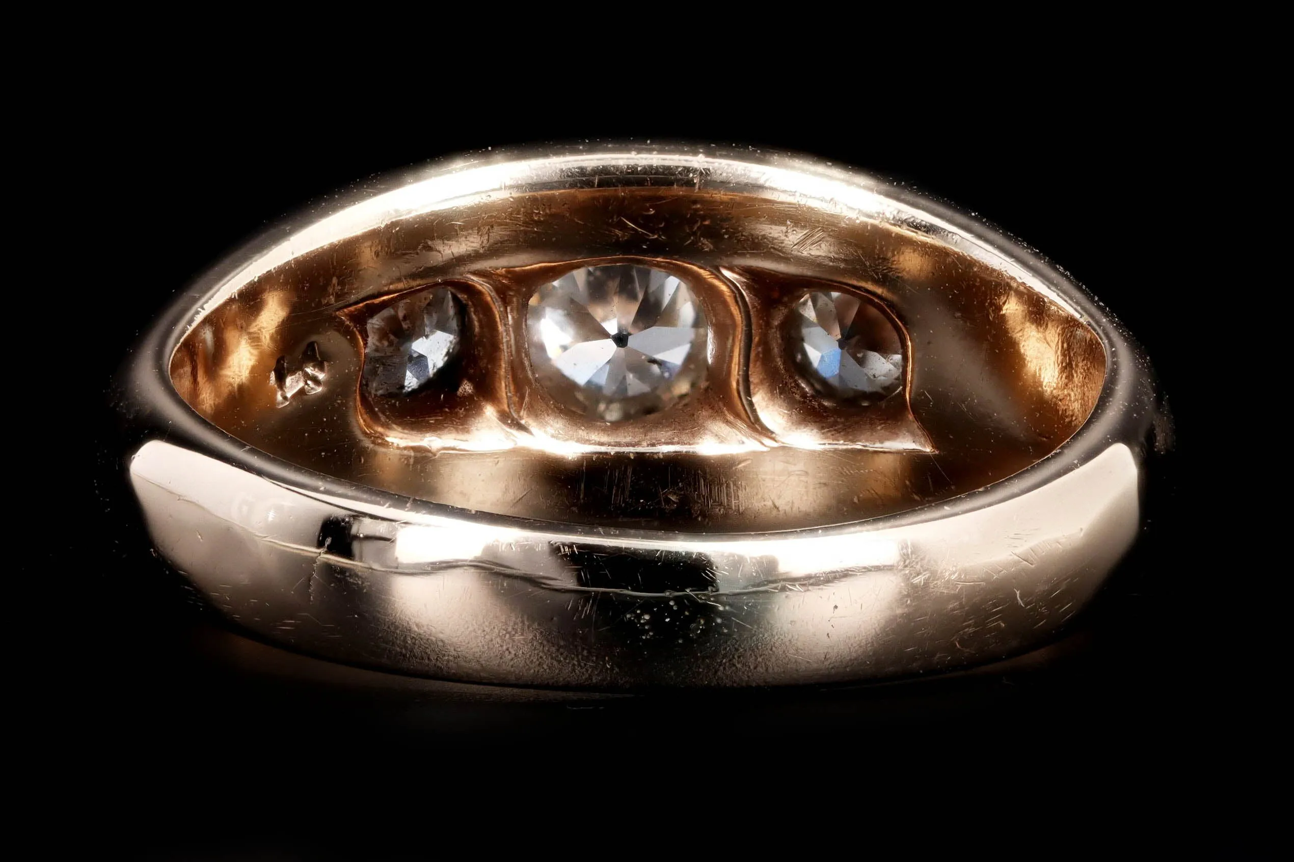 Victorian 14K Yellow Gold 0.50 Carat Total Weight Old European Diamond Gypsy Ring