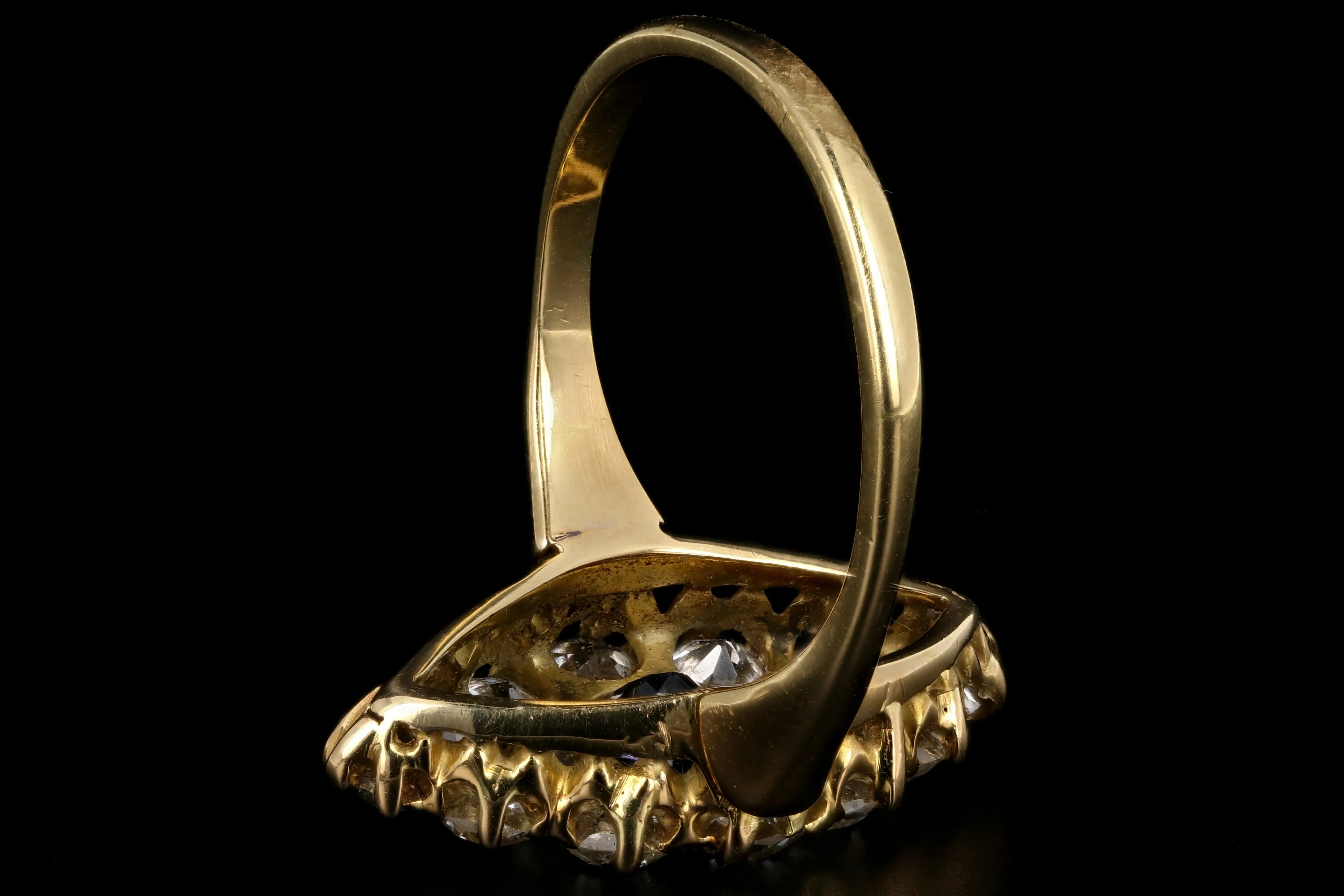 Victorian 18K Yellow Gold 1 Carat Natural No Heat Sapphire and Diamond Navette Ring