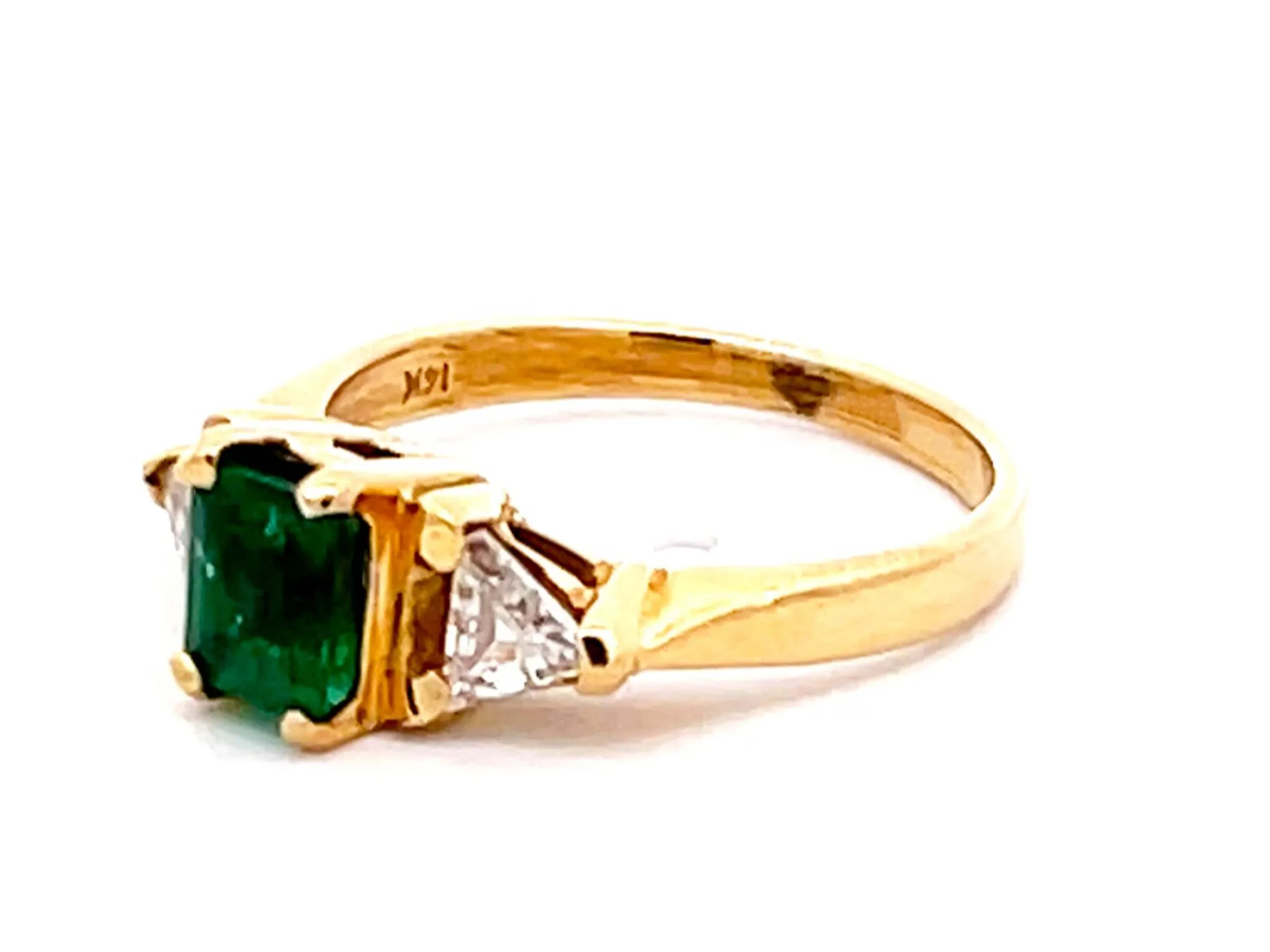 Vintage Green Emerald and Diamond Ring in 14k Yellow Gold