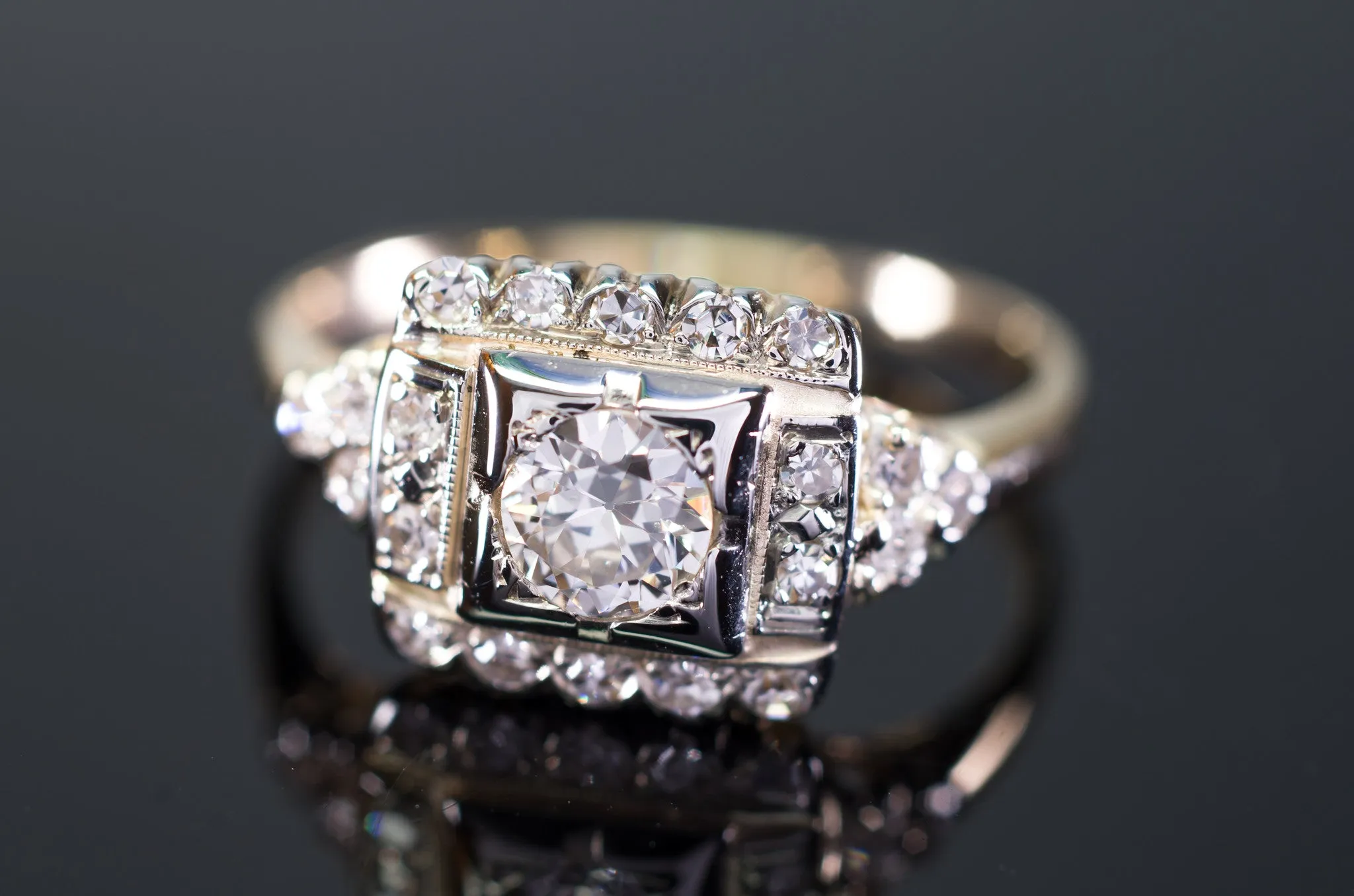 VINTAGE OLD EUROPEAN AND SINGLE CUT DIAMOND RING