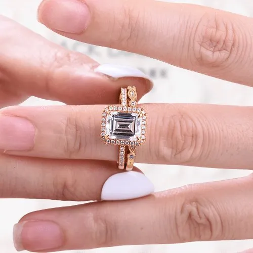 Yellow Gold 4.0 CT Emerald Cut Wedding Ring Set