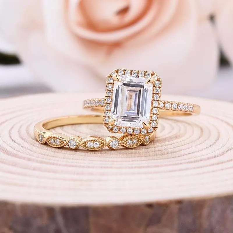 Yellow Gold 4.0 CT Emerald Cut Wedding Ring Set