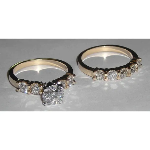 Yellow Gold Wedding Rings Natural Earth Mined Diamond